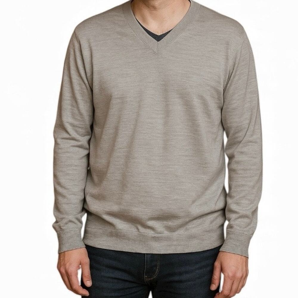 Banana Republic mens 100% Merino Wool V neck sweater XL Grey Preppy Pullover